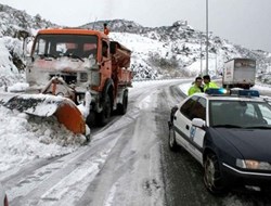 Χιονίζει στη Βόρεια Ελλάδα - Τα πρώτα προβλήματα
